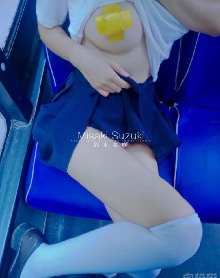 绿帽子巨物夺娇妻黑人_蓝光高清在线