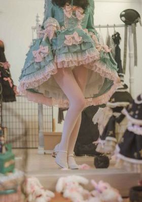 欲求不满的妻子们_蓝光免费观看电视剧