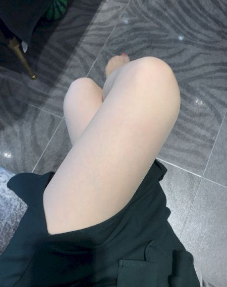 男男久久_超清在线播放观看