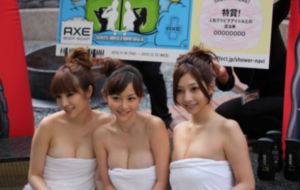 野花日本免费观看高清电影8_蓝光高清全集免费观看