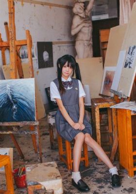 《樱桃嘴与大鼻子》_1080PHD在线观看