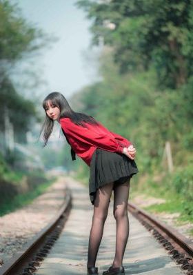 处女猎人_4K全集免费观看